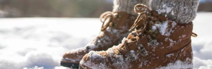 Leather snow boots